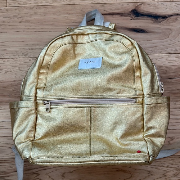 State Gold Backpack and lunchbox Set - Picture 6 of 11